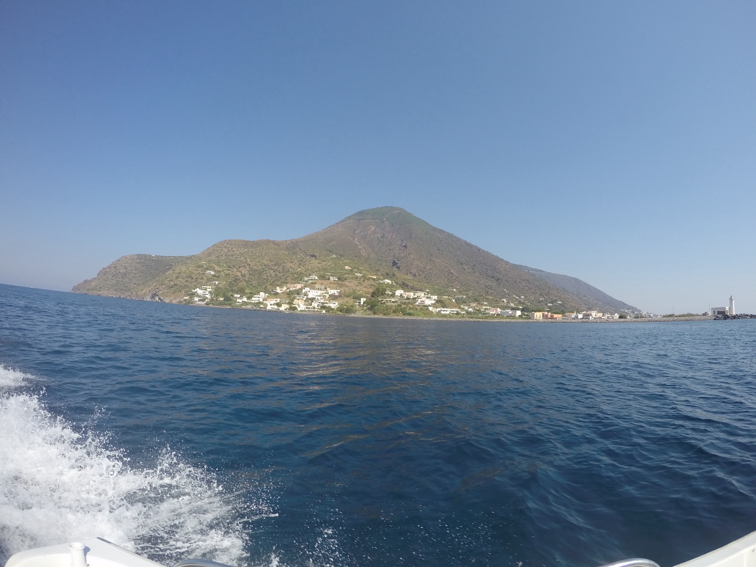 L’isola vista a bordo